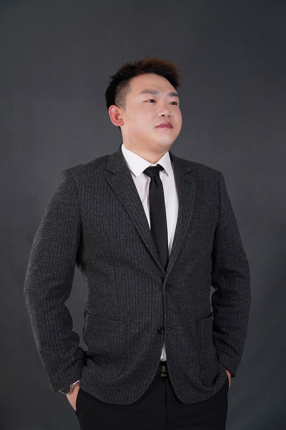 智能建造与设计学院+姜治强