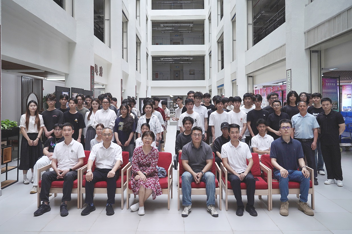 碧创数塑融古今 绿材匠心育新人 ——装饰专业学生学习成果展彰显“数字+非遗”创新力