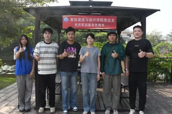 迷彩青春启新程，军训场上正当时！