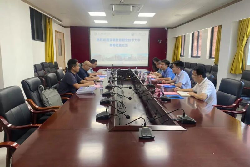深圳信息职业技术大学领导来访我院